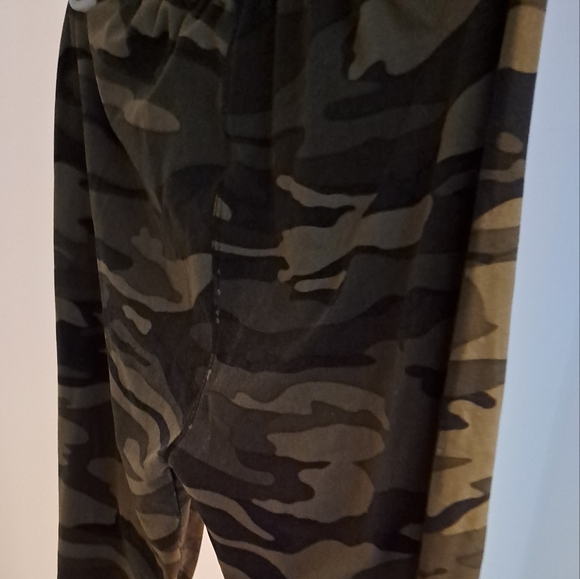 Camouflage leggings - Picture 3 of 8